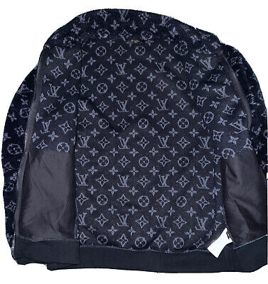 Louis Vuitton Monogrammed fleece jacket 38 (6) Sold Out Rare Hard To Find!