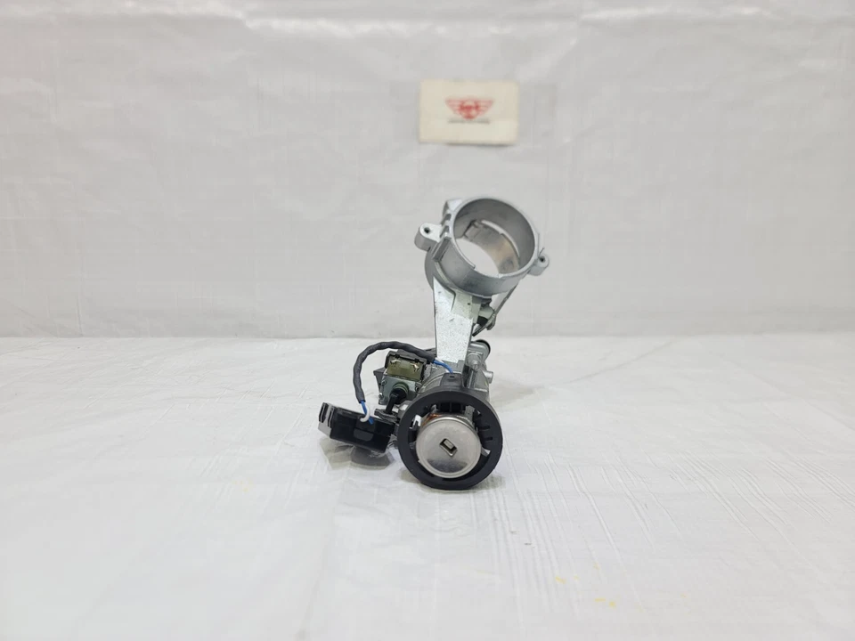 Chevrolet Cruze 2011-2015 interruptor de encendido bloqueo inmovilizador OEM 20939745 Foto 2 de 4