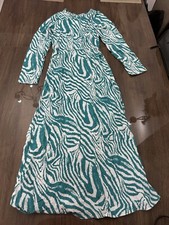 Green and white zebra print maxi dress #zebraprint