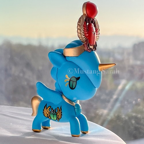 Tokidoki Lucky Unicorno Glückskarabäus Käfer Ägyptischer Edelstein mit Box und Sticker