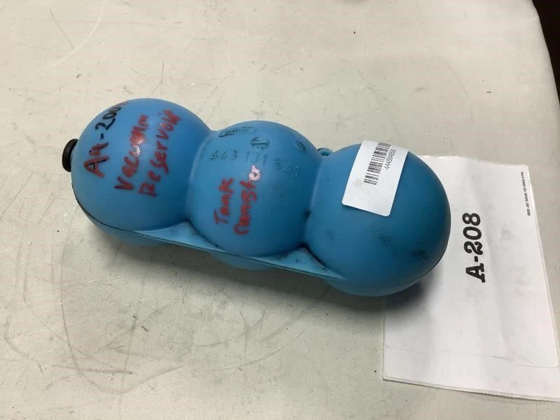 2003 AUDI A4 SEDAN TANQUE RESERVATÓRIO DE VÁCUO EMISSÃO DE AR FABRICANTE DE EQUIPAMENTO ORIGINAL+ - Imagem 2 de 4