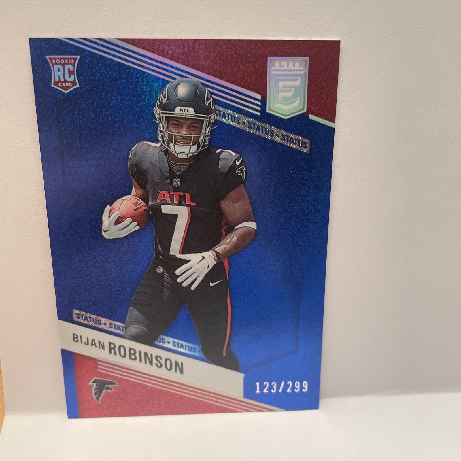 2023 Panini Donruss Elite  - Bijan Robinson RC Rookie Status Sparkle 123/299