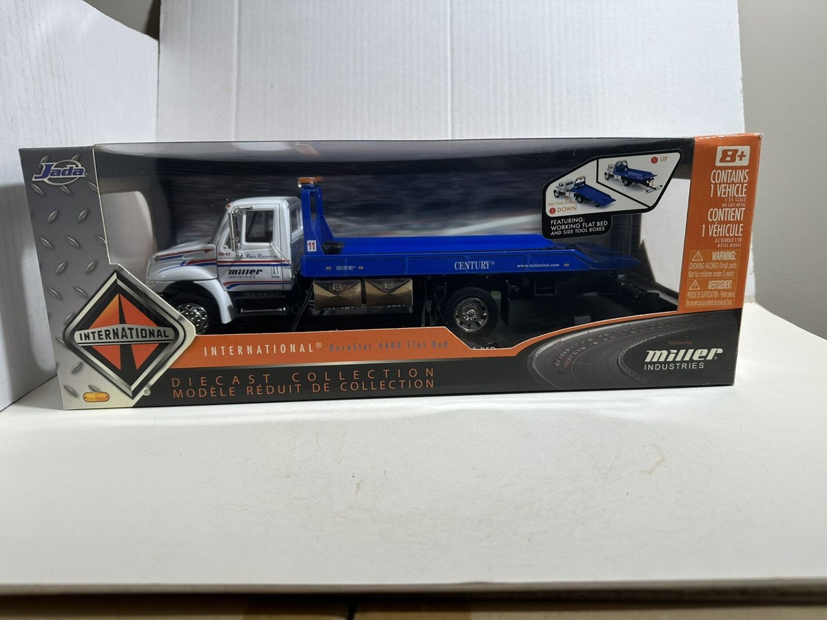 JADA INTERNATIONAL DURASTAR 4400 FLAT BED TOW 1:24 MILLER