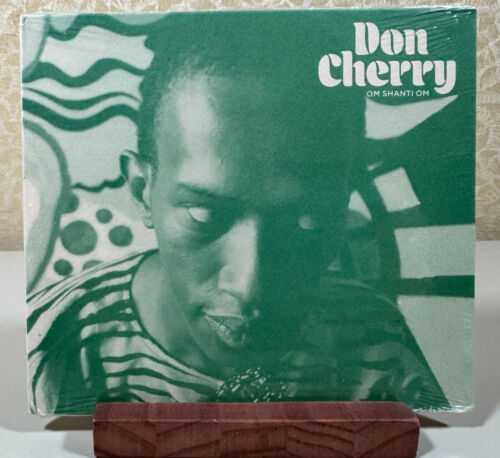 Om Shanti Om di Cherry, Don (CD, 2020) - NUOVO SIGILLATO - Foto 1 di 2