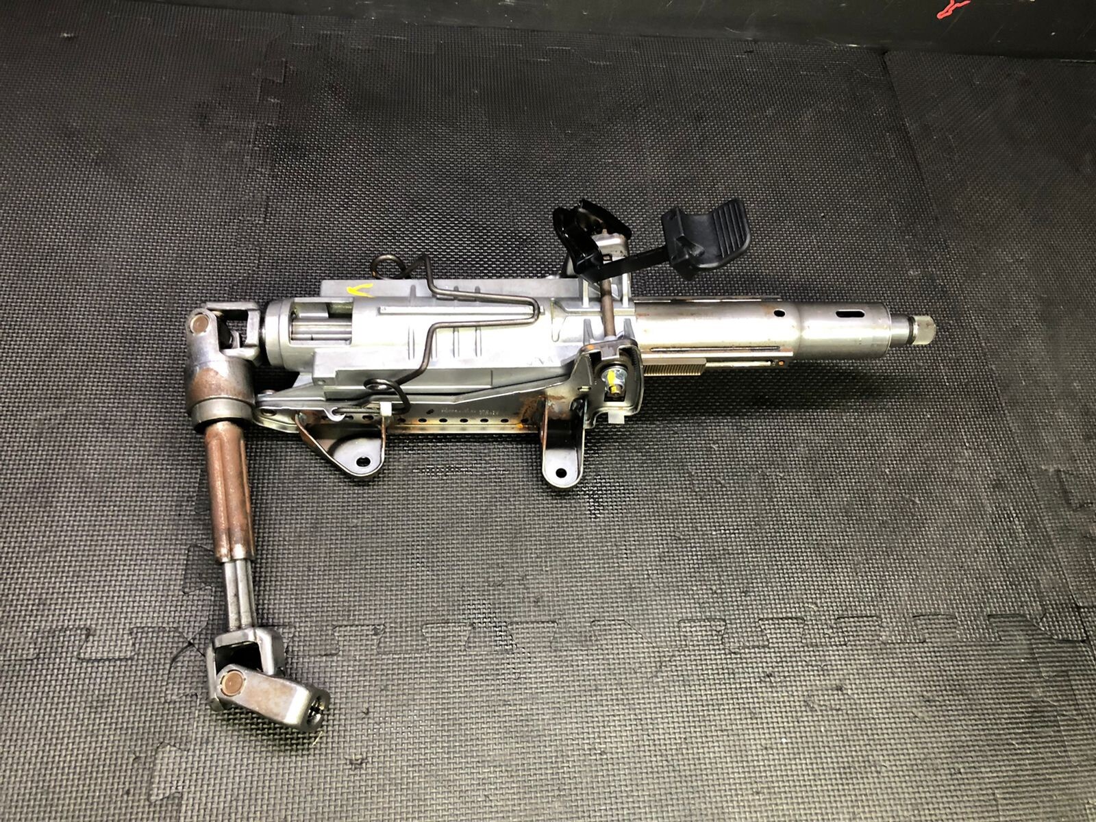 19-23 Ferrari F8 Tributo Steering Column 809513