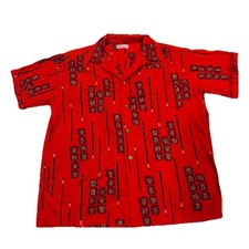 Vintage 1950s-1960s Loop Collar Button up Hawaiian Shirt Size M/L Men s