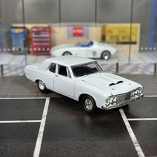1:64 Hot Wheels Limited Edition 1963 63 Plymouth Max Wedge Hemi 426 White MOPAR