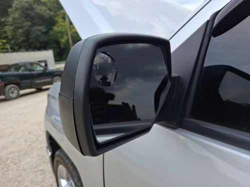 Used Left Door Mirror fits: 2015 Chevrolet Silverado 1500 pickup Power w/o turn