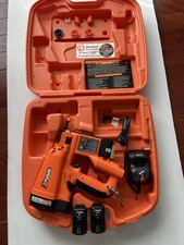Paslode Finish Nailer Kit 18GA W/ Two Batteries and Case