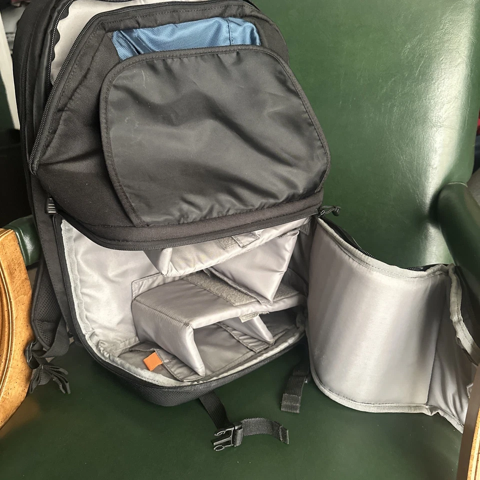 Б/У: ОЧЕНЬ ХОРОШО: рюкзак Lowepro Fastpack 350 арктический синий с отделением для ноутбука - Изображение 3 из 4