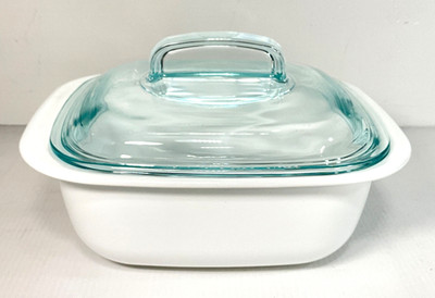 CorningWare Simply Lite 1.5 Qt/1.4 L Glass Bakeware White with Pyrex 648C Lid
