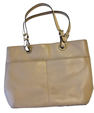 Michael Kors Bedford Pebbled Leather Medium Pocket Tote Taupe