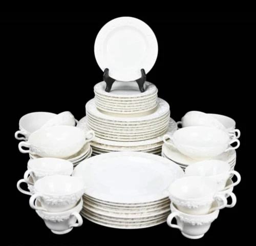 Wedgwood Queensware Cream-on-Cream 64-piece Setting