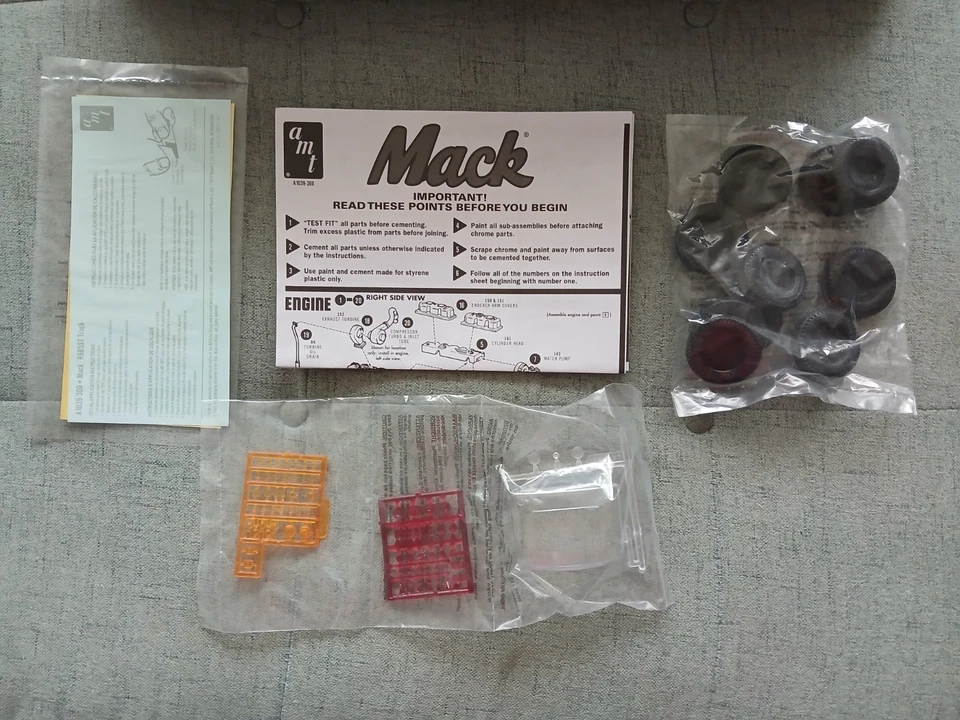 Mack DM 685ST in 1:25 von AMT # 1039/06, sehr selten! - Bild 3 von 4