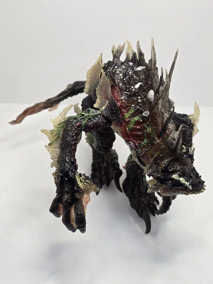 SEA CREATURE MCFARLANE'S MONSTERS ACTION FIGURE TOY DRAGON BEAST CROCODILE - Image 4 of 4