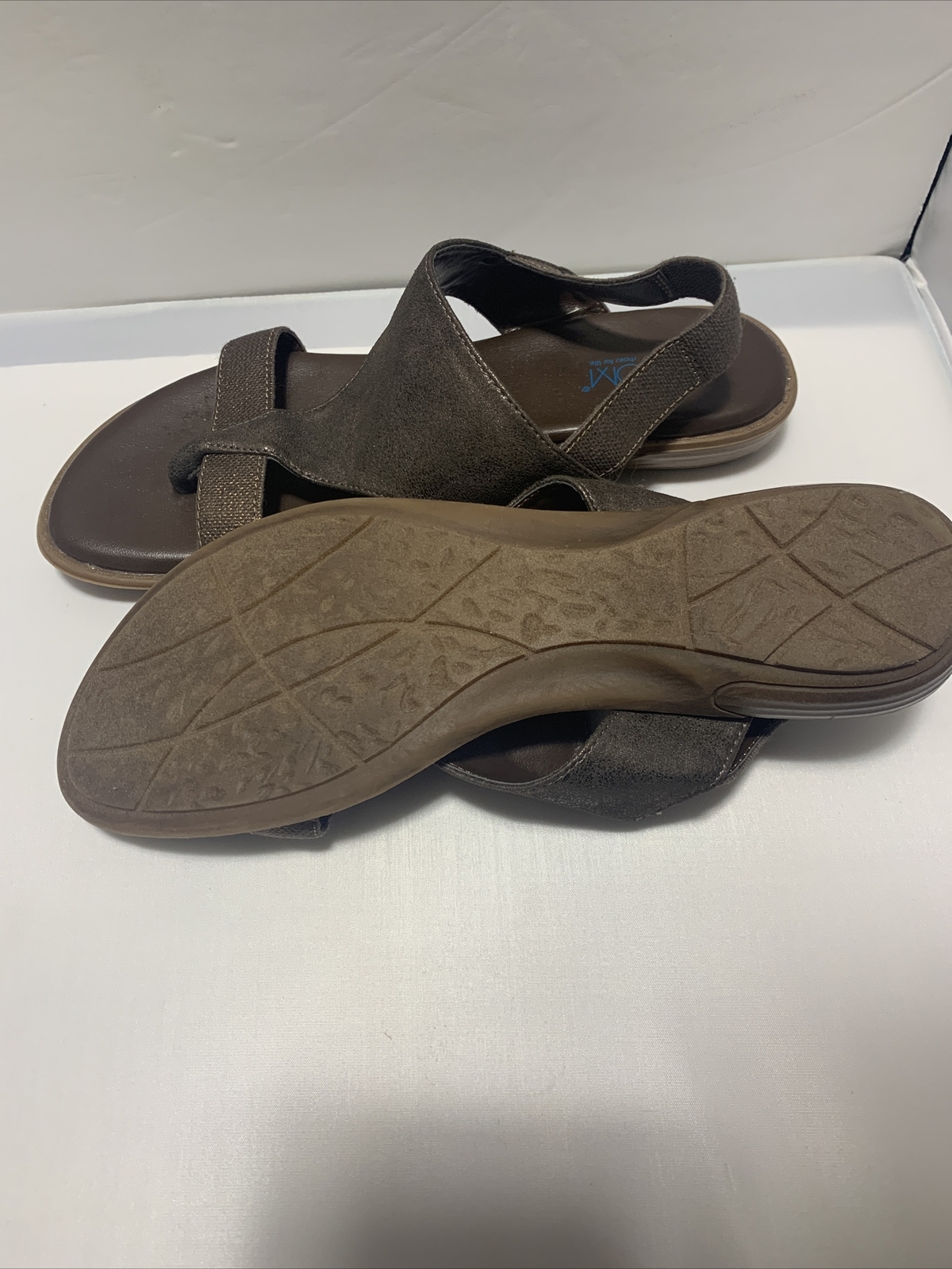 APL Sandali donna Axxiom Latoya bronzo vegan in pelle con cinturino taglia 7 5