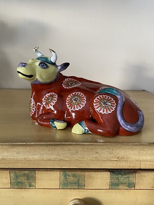 VINTAGE PORCELAIN DE PARIS FRANCE PORCELAIN COW OR BULL HAND PAINTED 8 L