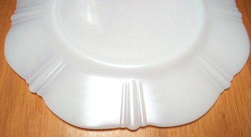 Platos de ensalada vintage de 8" Macbeth Evan Opalescent Sweetheart de los años 30 - Imagen 4 de 4