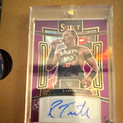 Panini 2024 Select WWE R-Truth Signatures Purple Prizm Auto #SG-RTH /35