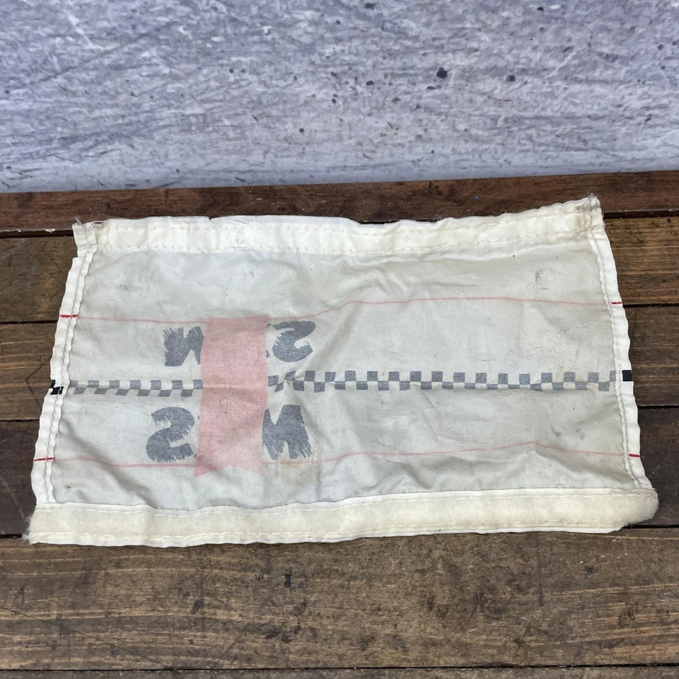 Cubierta de almohadilla de cuadro BMX de carreras MCS tubo superior a cuadros años 80 original Foto 3 de 4