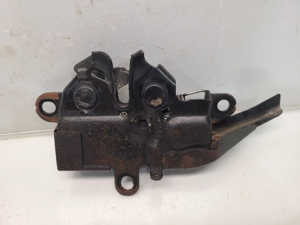 Toyota Tundra SR5 2003 pestillo del capó delantero Foto 2 de 4