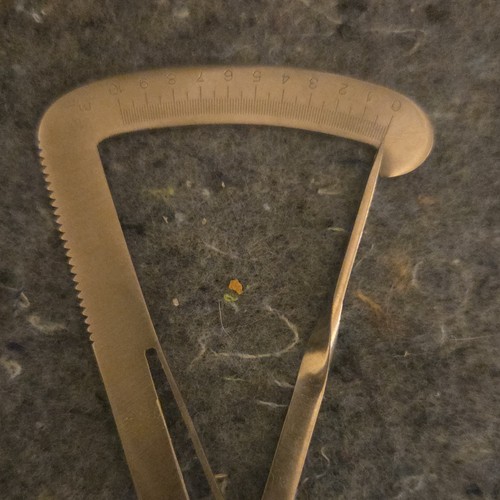Castroviejo Caliper Gauge Measuring Tool, Jewelry/Dental/Medical Use, Pakistan