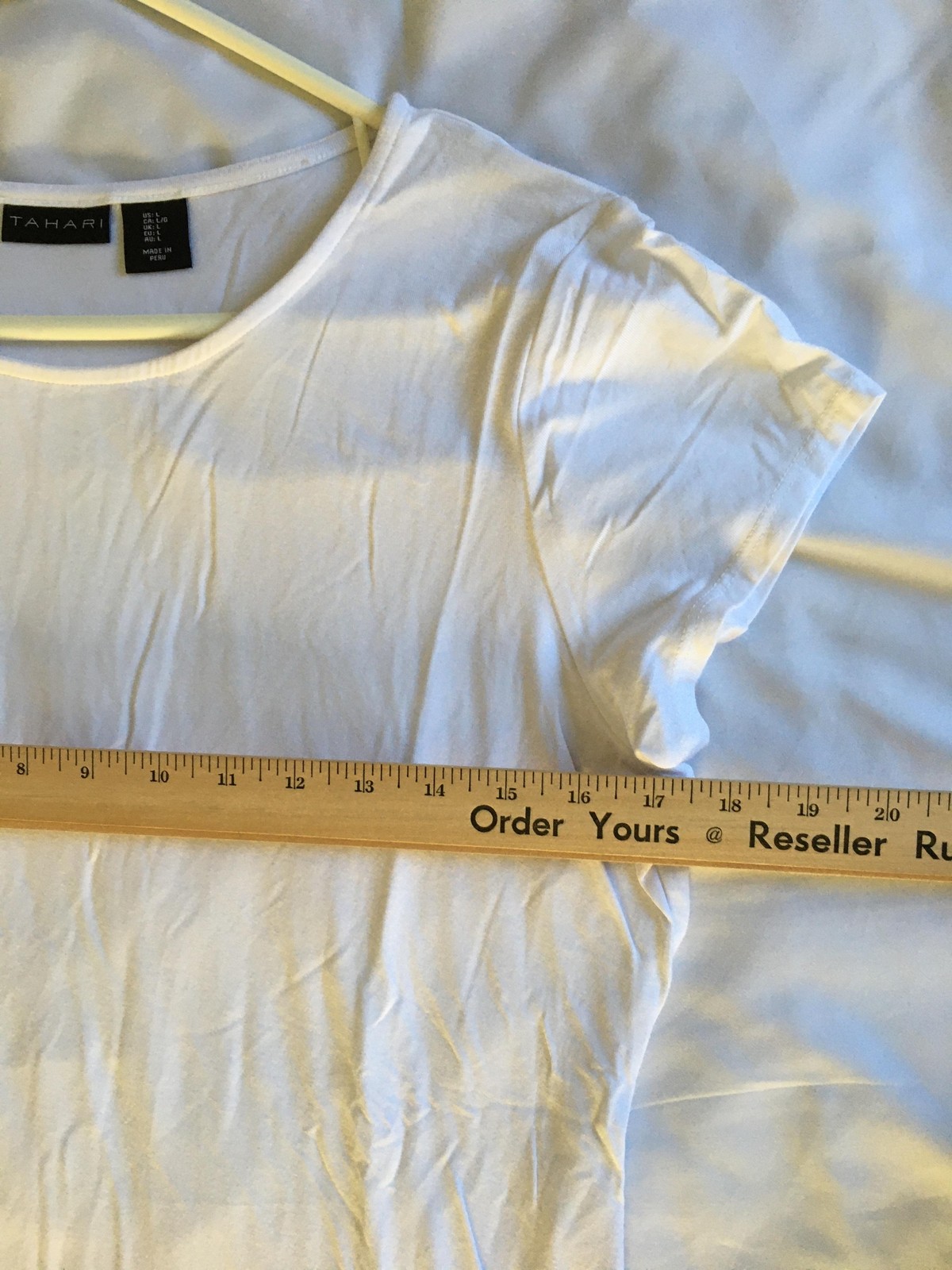 Tahari Shirt Womens L White Modal Stretch Short Sleeve Tee Scoop Neck EUC