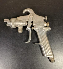 Vintage Binks Model #69 paint spray gun Excellent Condition