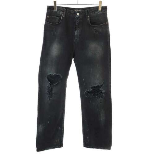 Balenciaga destroyed jeans - Gem Balenciaga destroyed jeans - Gem