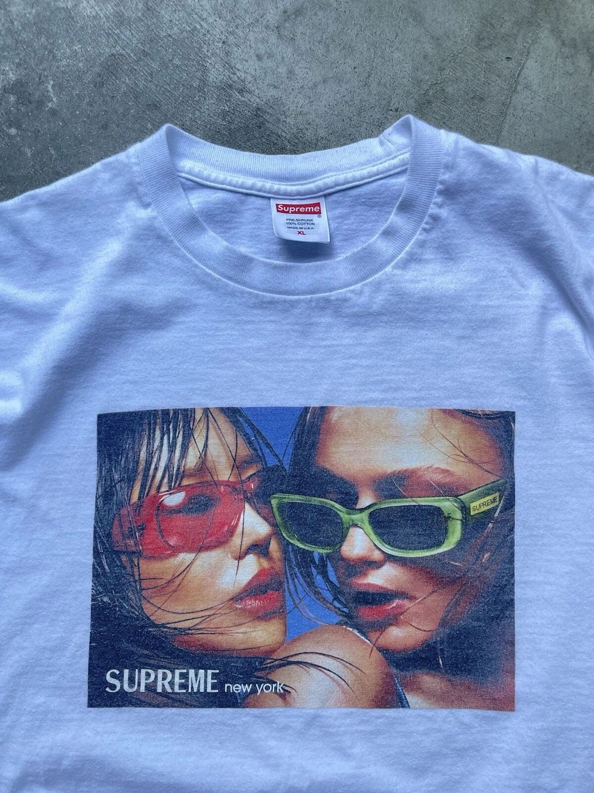T shirt VINTAGE SUPREME EYEWEAR TAILLE XL fabriqué aux États Unis