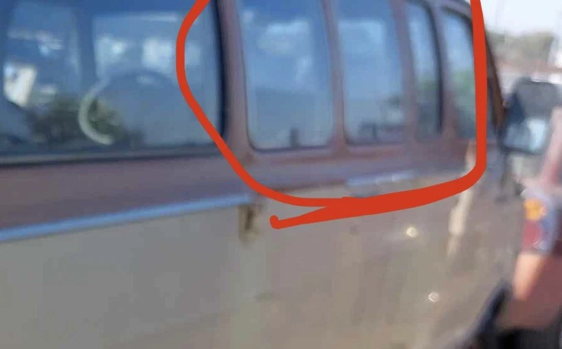 Dodge Van B100 B200 B300 71-77 lado derecho puerta trasera ventana emergente vidrio Foto 2 de 3