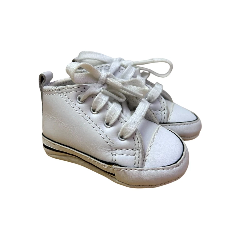 Zapatillas altas Converse Kids First Star 81229 con cordones para bebé talla 1 blancas zapatos para cuna Foto 2 de 4