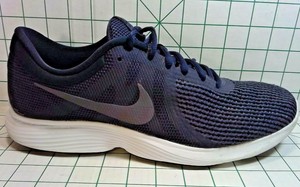 nike revolution 4 size 11