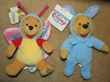 DISNEY STORE- LOT OF 2- WINNIE THE POOH -EASTER!  2000 & 1999- 8