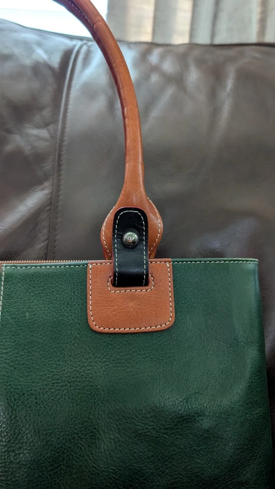 Cartera de cuero vintage Valentina de dos tonos hecha en Italia verde y marrón Foto 4 de 4