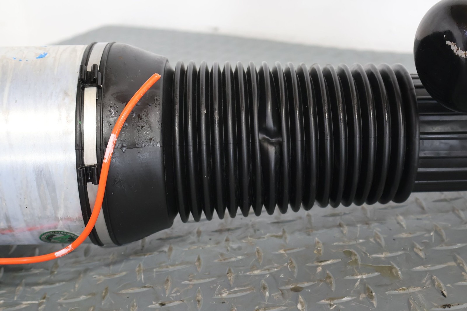 Bentley Continental GT 2006-2010 Front Left Strut