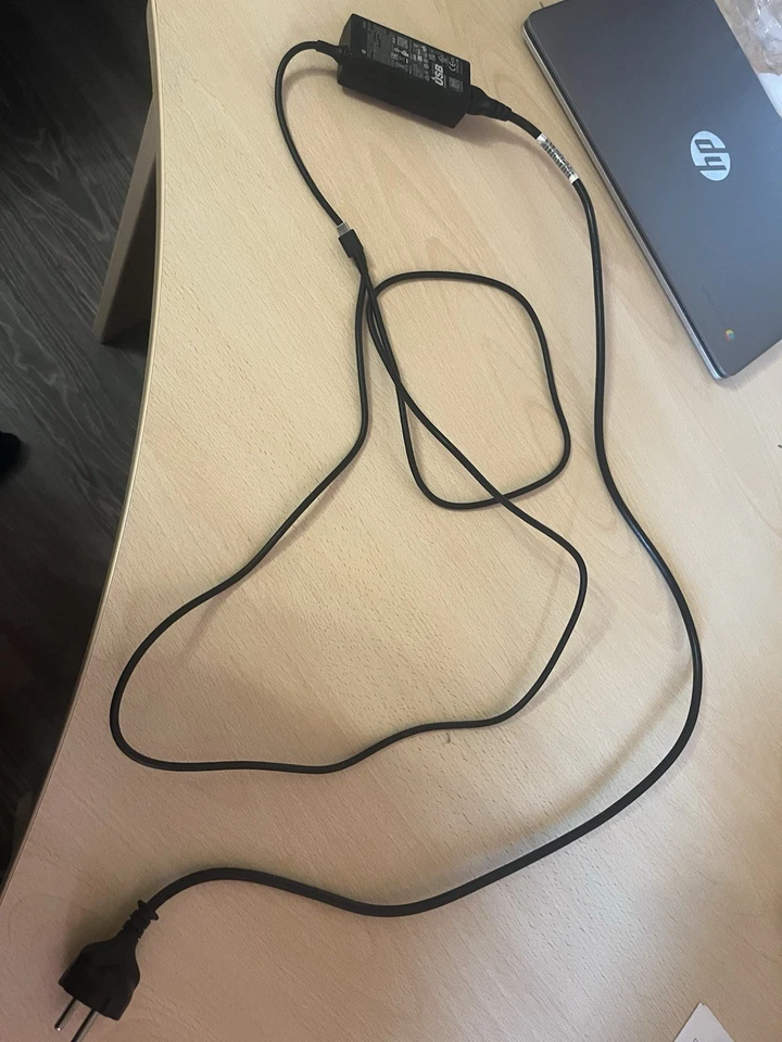 HP Chromebook 14a-na0019nl 14" (Intel Celeron N4020, 4GB RAM, 128GB eMMC) Laptop - Immagine 3 di 4