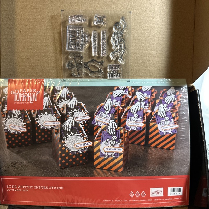 Stampin' Up! Paper Pumpkin SEPTEMBER 2019 Bone Appétit Kit and stamps ( no ink)