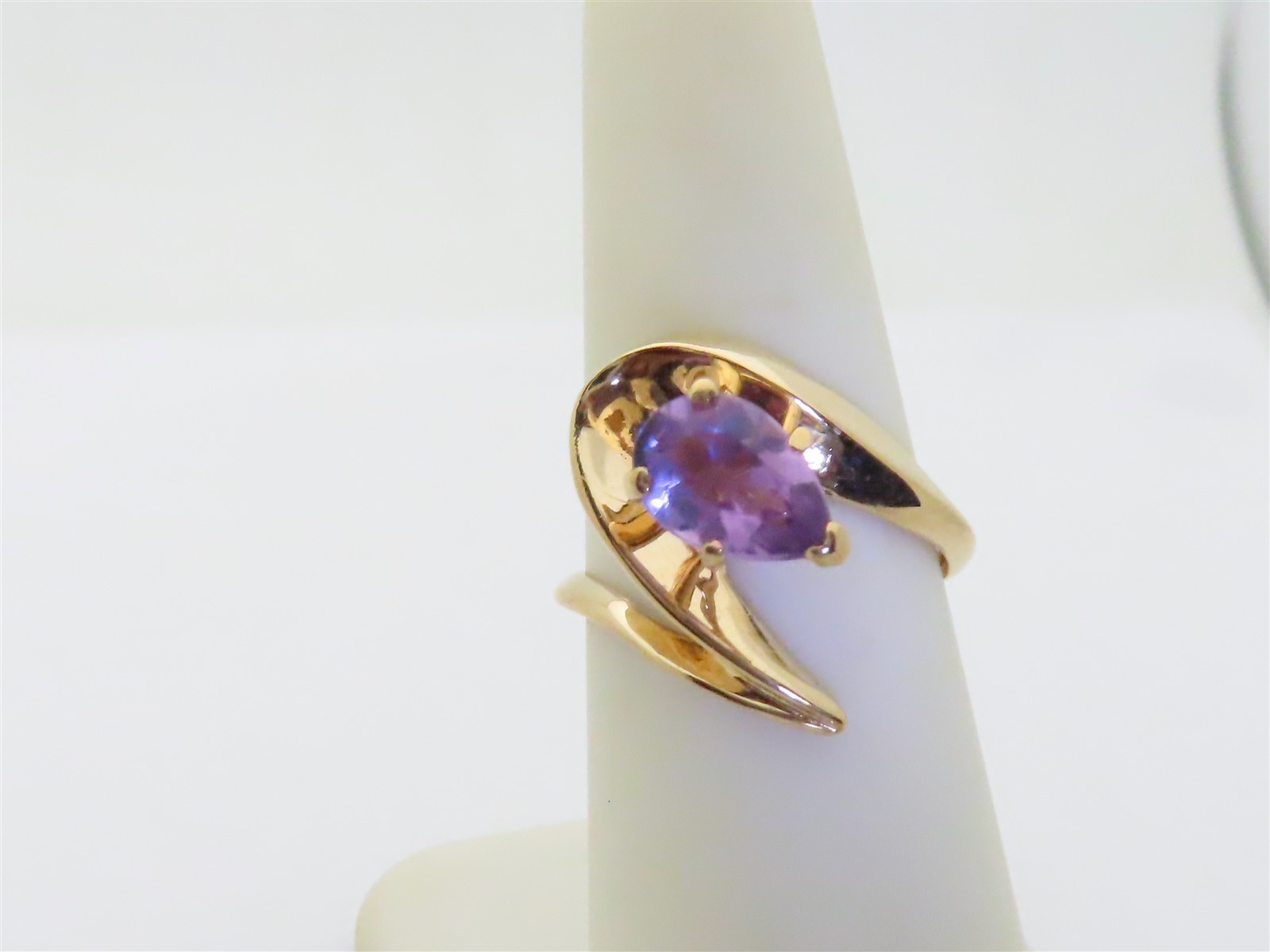 14k Natural Amethyst Ring Solid Gold Abstract Sol… - image 1