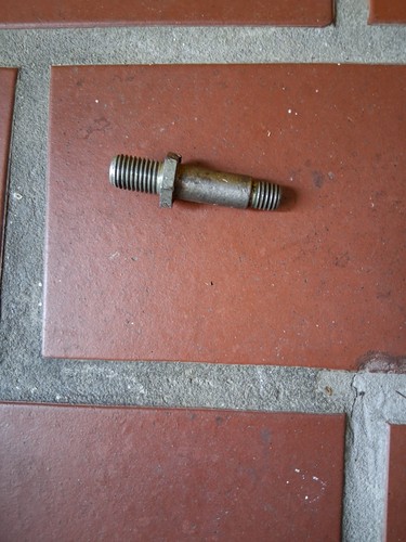 Moto Guzzi T3 T4, G5 , SP,  Le Mans , California. Aufnahme Federbein...