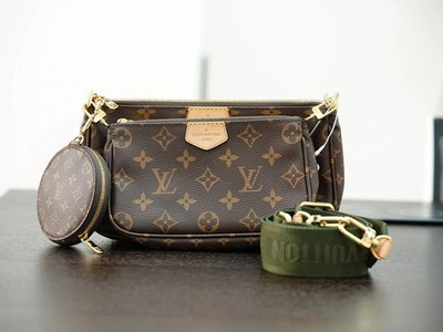Louis Vuitton Monogram Multi Pochette Accessoires Chain Shoulder bag M44813