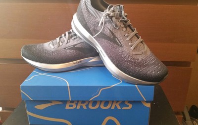 brooks levitate 2 mens