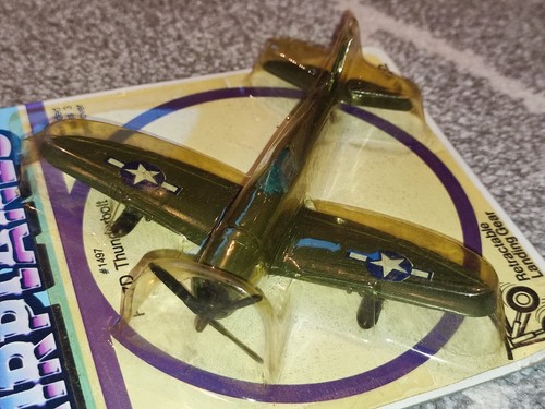 1987 ERTL DIECAST WWII WW2 AIRPLANES 1512 #1497 P-47D THUNDERBOLT FACTORY SEALED - Picture 2 of 6