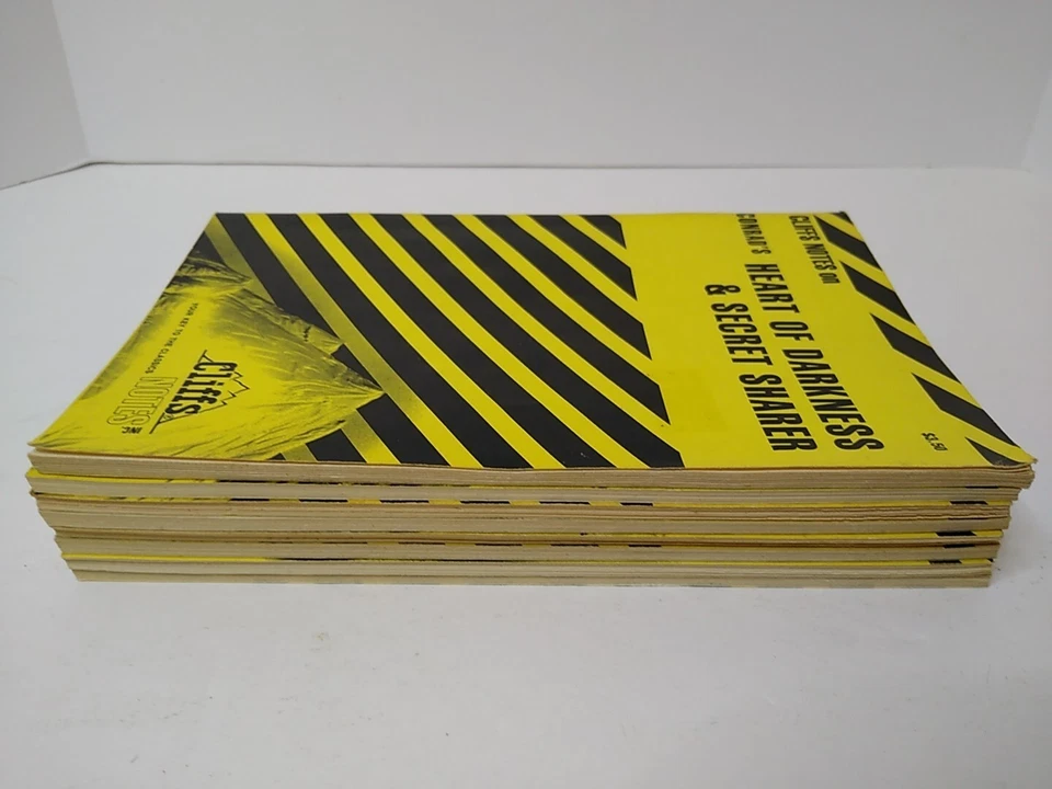 Vintage Cliff Notes: 1950s-1980s Shakespeare, Austen, Orwell And More - Image 4 of 4