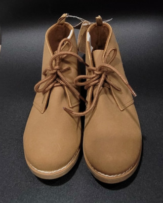 Crazy 8 Boy's Desert Boots lace Up size 13 Tan
