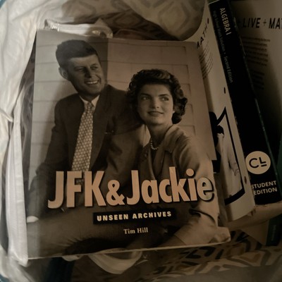 JFK  Jackie Unseen Archives - Paperback By Hill, Tim - GOOD