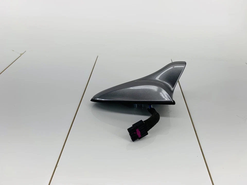 12-14 HYUNDAI VELOSTER TECHO TRASERO EXTERIOR ALETA DE TIBURÓN ANTENA TRIATLÓN GRIS OEM Foto 2 de 4