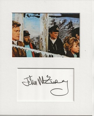 John McEnery The land that time forget signed original Autogramm UACC RD MS COA