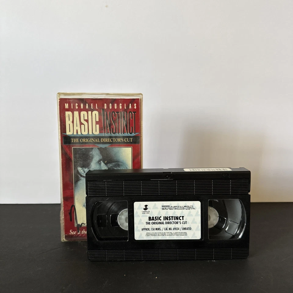 Signed by Michael Douglas Basic Instinct (VHS, 1997, Original Directors Cut) - Image 4 of 4