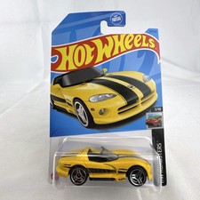 Hot Wheels 1:64 Dodge Viper RT/10 Yellow HW Roadsters Sports Car Diecast 131/250